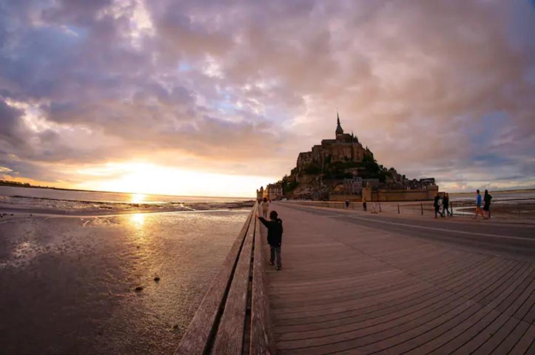Le Clos Diri Dinan Exterior foto