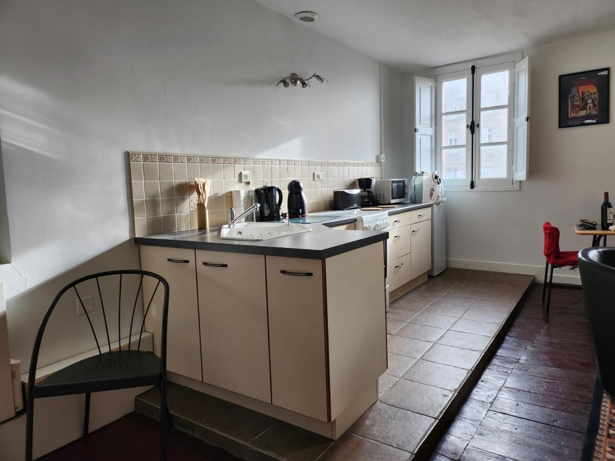 Le Clos Diri Dinan Exterior foto